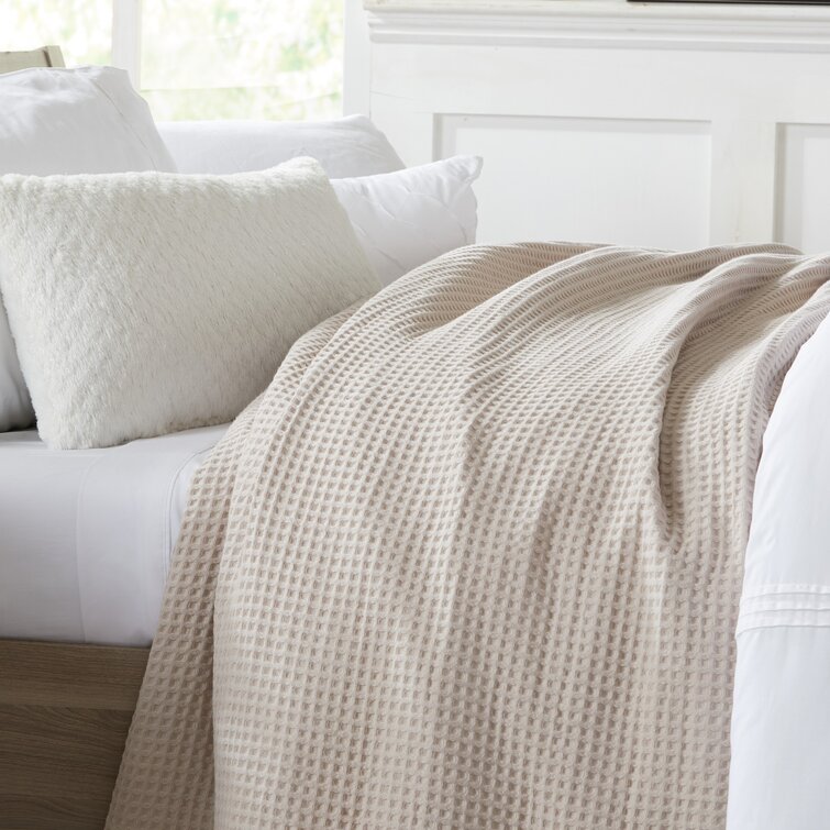 White waffle knit online blanket